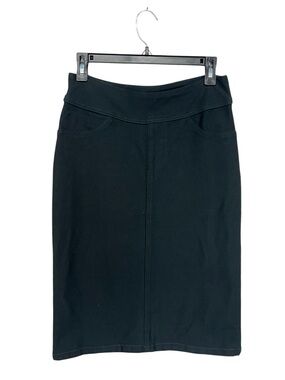 The Main Street Exchange | Black Pull On Stretch Fabric Sara Style Midi Skirt 6